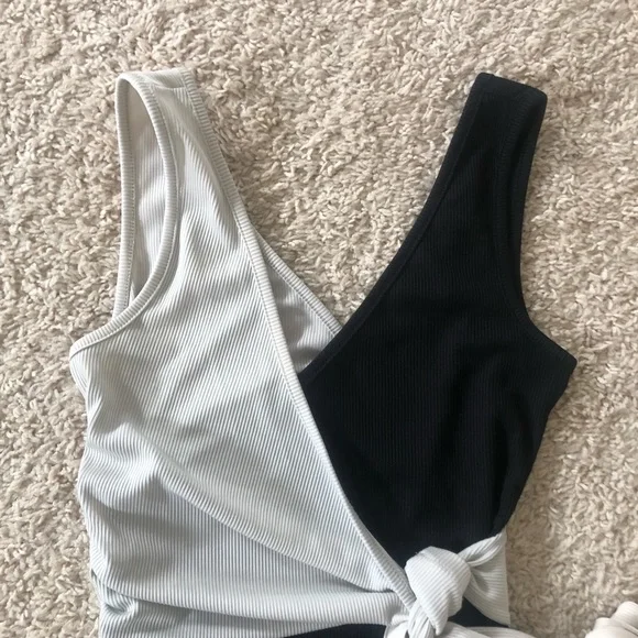 TOPSHOP Bodysuit - Picture 4 of 10